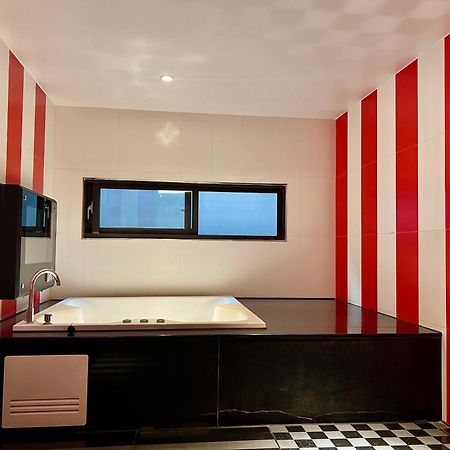Fairy Tale City Motel Hualien Exterior foto